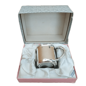 Tasse en argent Sterling