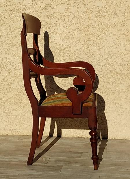 fauteuil de style louis philippe