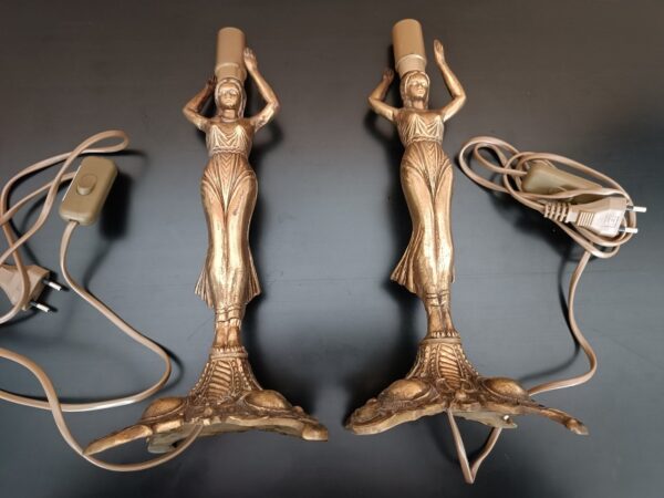 paire de lampes en bronze doré