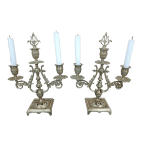 paire de chandeliers en bronze doré