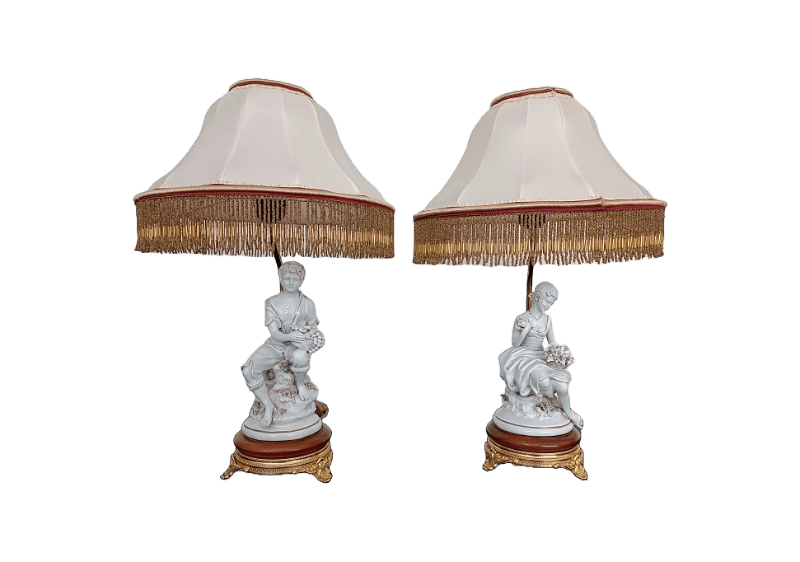 paire de lampes en faïence de la manufacture capodimonte