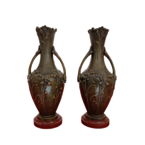 paire de vases art nouveau en régule