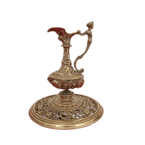 aiguière décorative en bronze de style renaissance