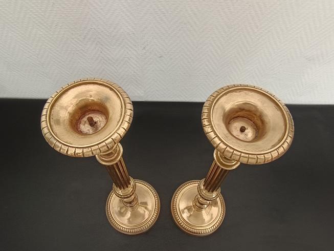 paire de grands bougeoirs en laiton massif doré – fin xixe / début xxe 50 cm