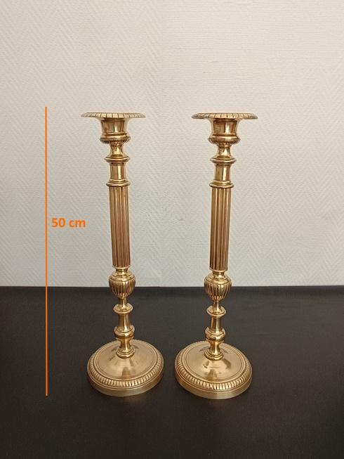 paire de grands bougeoirs en laiton massif doré – fin xixe / début xxe 50 cm